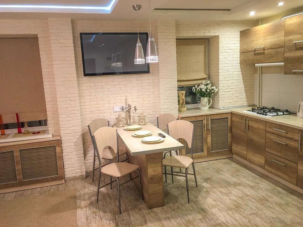 Studio Luxe On Victory Street In The City Center Vinnytsia Bagian luar foto