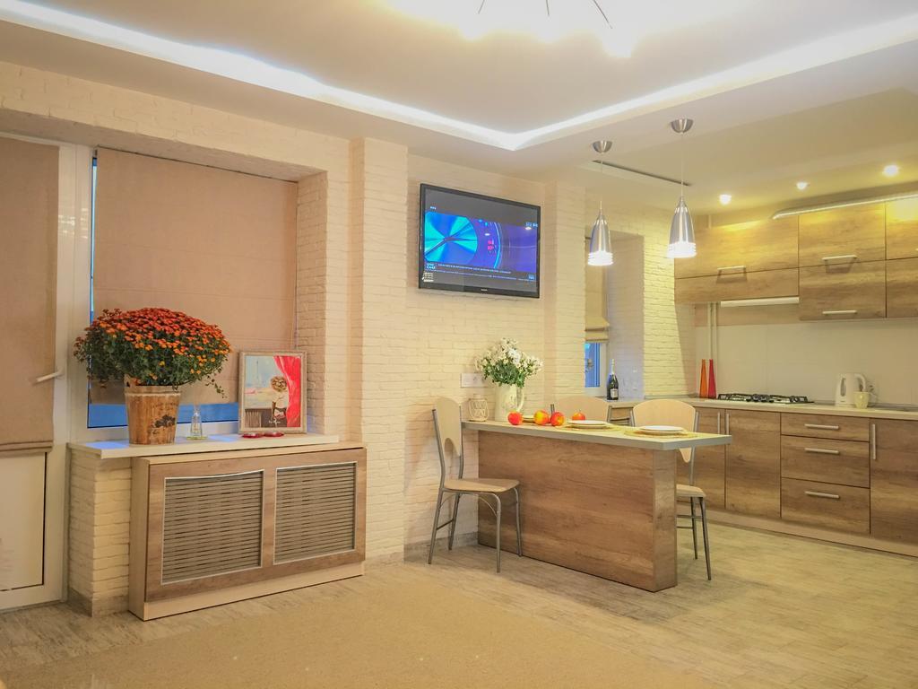 Studio Luxe On Victory Street In The City Center Vinnytsia Bagian luar foto